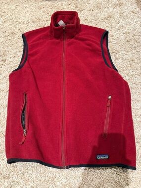 Patagonia Synchilla Red Fleece Vest Large